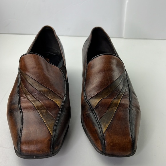 Jana Brown Leather Loafers with Chunky Heel - Picture 2 of 9